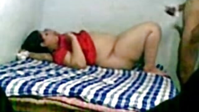 Jada Fire सेक्सी वीडियो हिंदी में मूवी और Angel Eyes कृपया बिस्तर पर अपने मुंह के साथ एक आदमी है