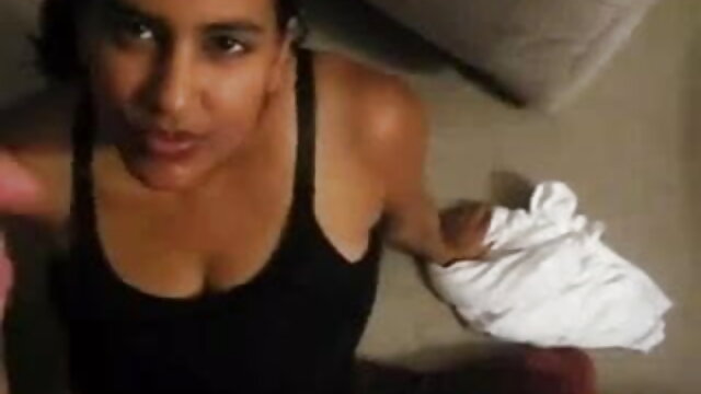 डॉगीस्टाइल फुल मूवी वीडियो में सेक्सी लंबे बोनर सेक्स