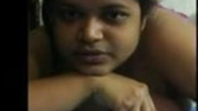 Tanned अनीसा केट एक हंक के साथ एक सफेद ट्रैशडम पर चुदाई करता है हिंदी मूवी फुल सेक्सी मूवी