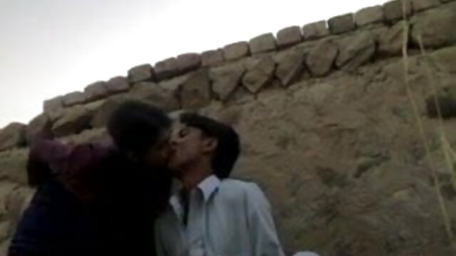 सेक्स बॉलीवुड सेक्सी हिंदी मूवी मशीनों के साथ कमबख्त से महिला orgasms का संकलन